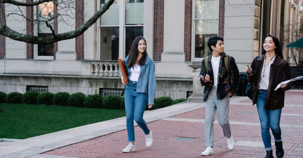 Santiago College Showcases Inspiring MYP Projects at EXPO Chile International 2025